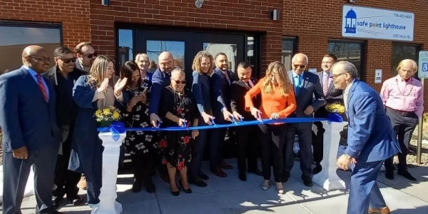 Promesa - Safe Point Lighthouse